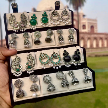 Set of 12 Earrings with Folding Jhumka Box